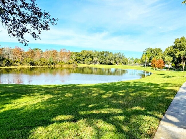 Building Photo - 4977 Heron Run Cir