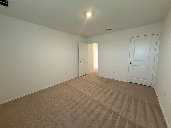 Building Photo - 203 Herald Dr