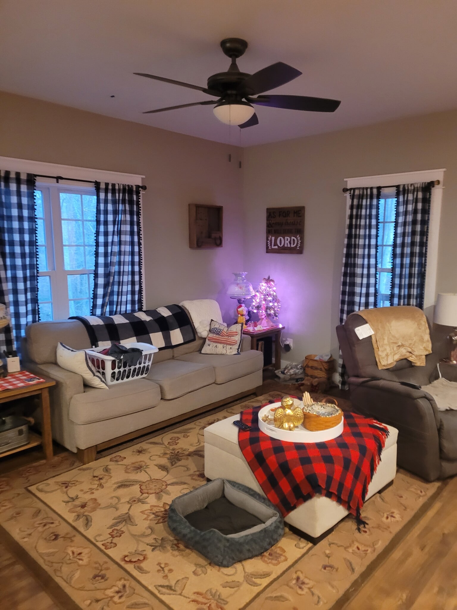 Building Photo - 13970 Richmond Rd