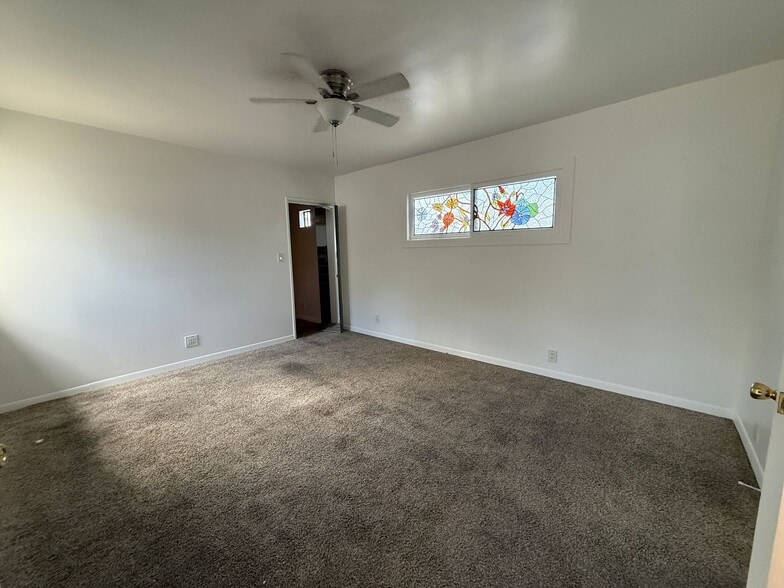 Building Photo - Stever Court-3 bed 2 bath in Culver City cul-de-sac!
