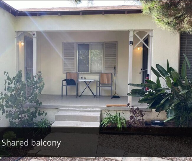 Building Photo - 1028 17th St