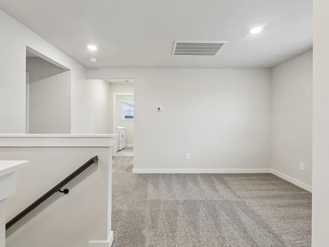 Building Photo - 4232 Skyridge Dr