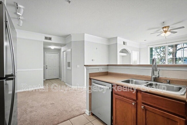 Building Photo - 8550 Touchton Rd