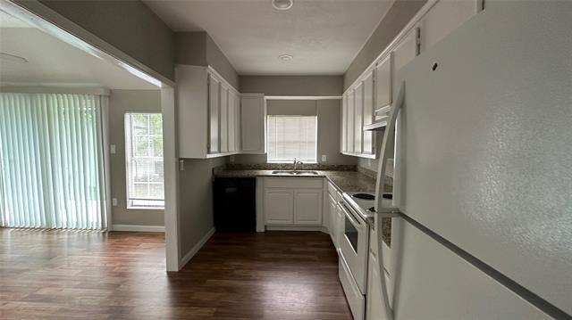 Building Photo - 202 S Dunbar Ln