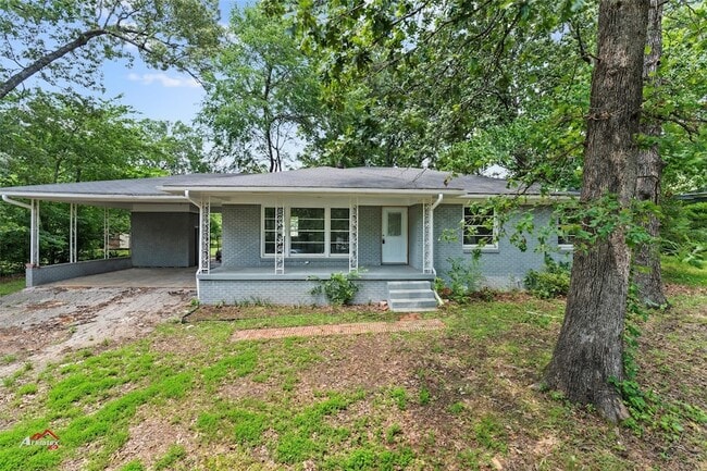 Building Photo - 1307 Ash Ln