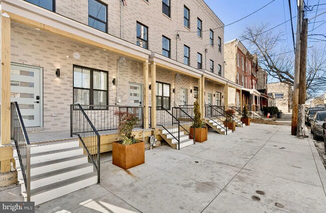 Building Photo - 3036 W Berks St