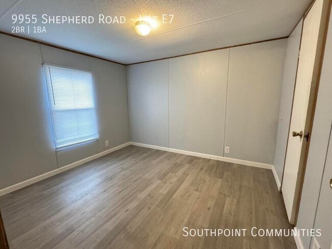 Building Photo - 9955 Shepherd Rd