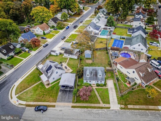 Building Photo - 115 Stevens Rd