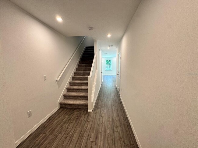 Building Photo - 3031 Jessamine Dr