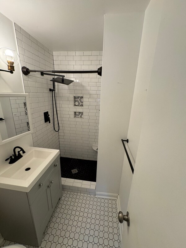 Building Photo - 5780 Flagflower Pl