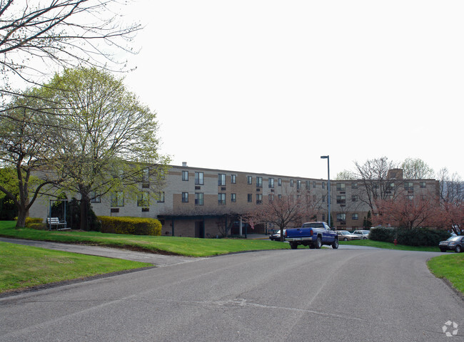 Primary Photo - Stayman Park Apartments