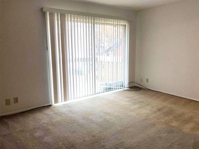 Building Photo - 229 S Church St