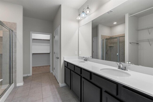 Building Photo - 108 Calhoun Ln