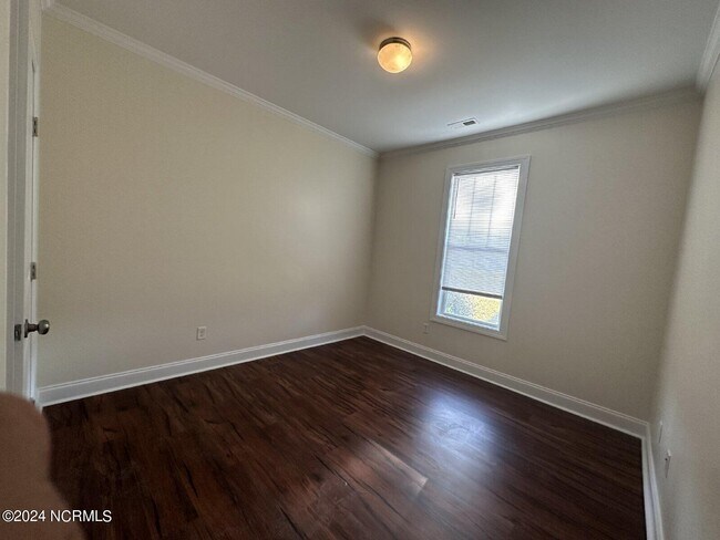 Building Photo - 115 Boysenberry Fields Rd