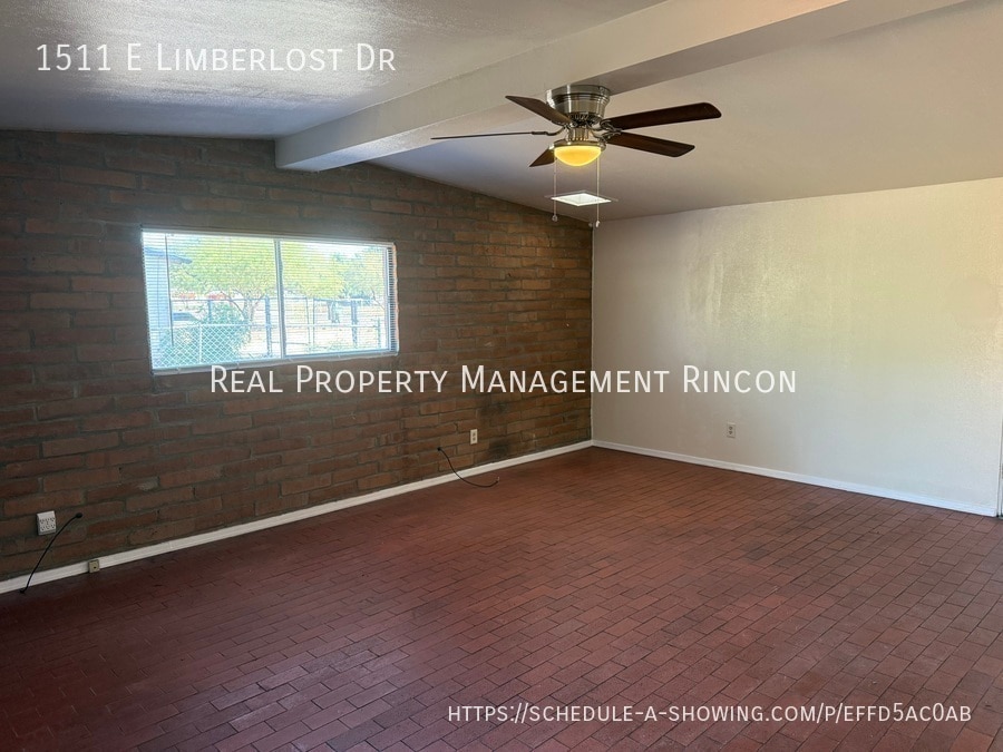 Building Photo - 1511 E Limberlost Dr