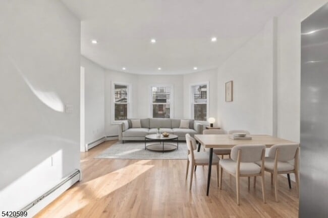 Building Photo - 180 N 12th St