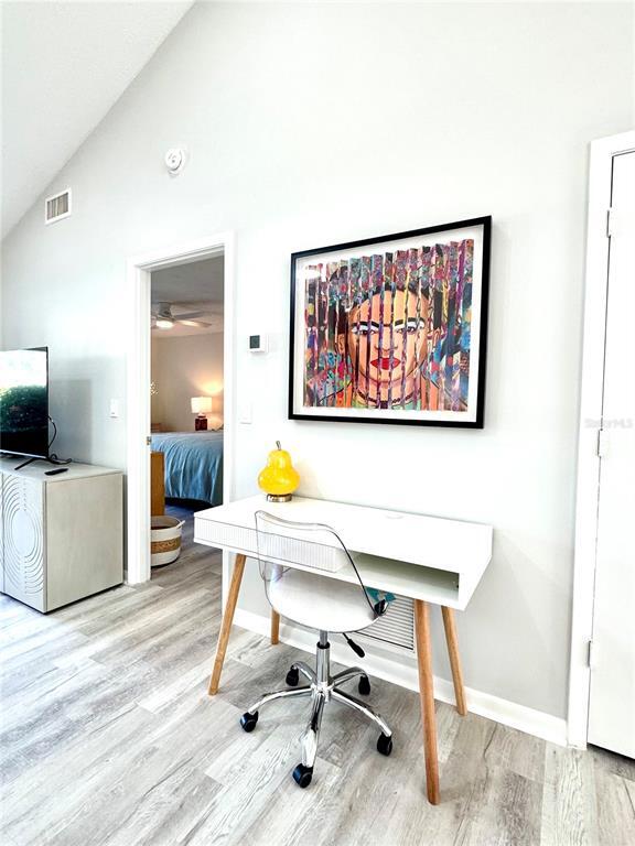 Building Photo - 5222 Myrtle Wood