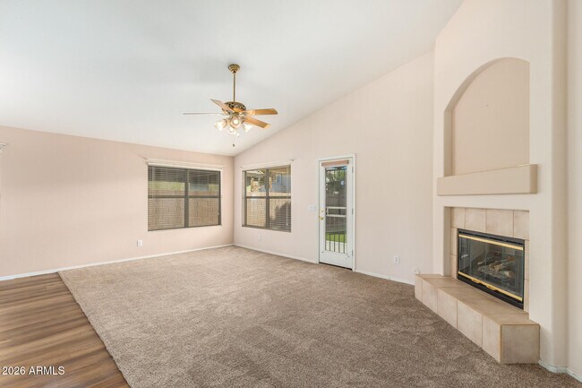 Building Photo - 6431 W Escuda Rd