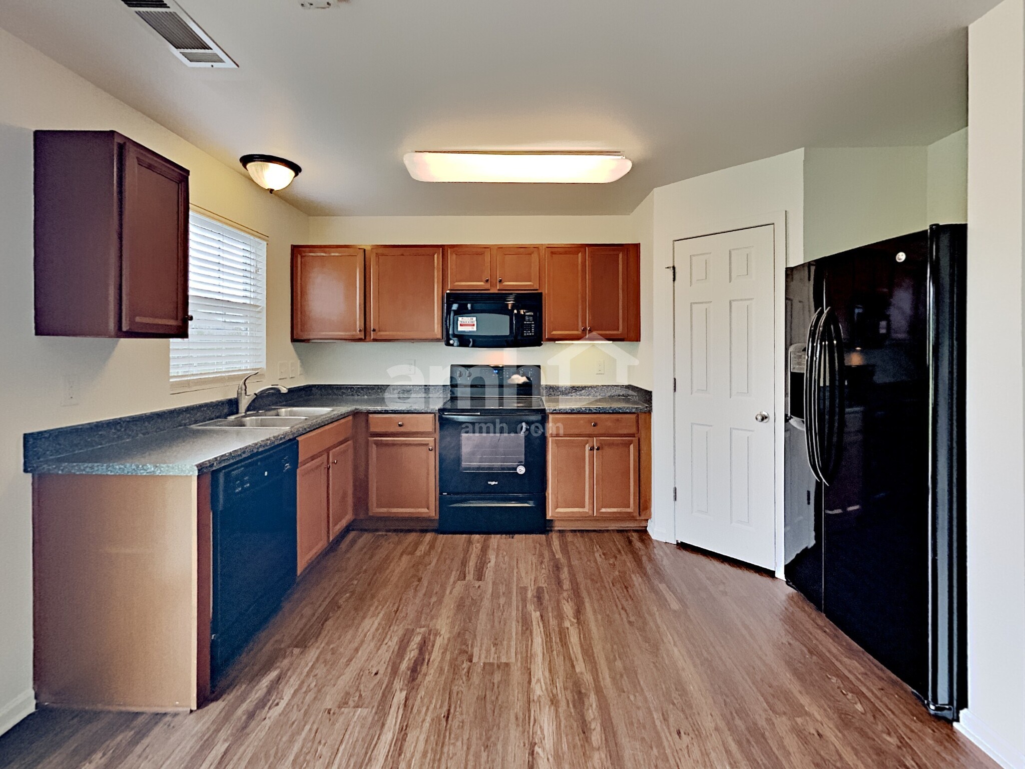 Building Photo - 1208 Scarcroft Ln