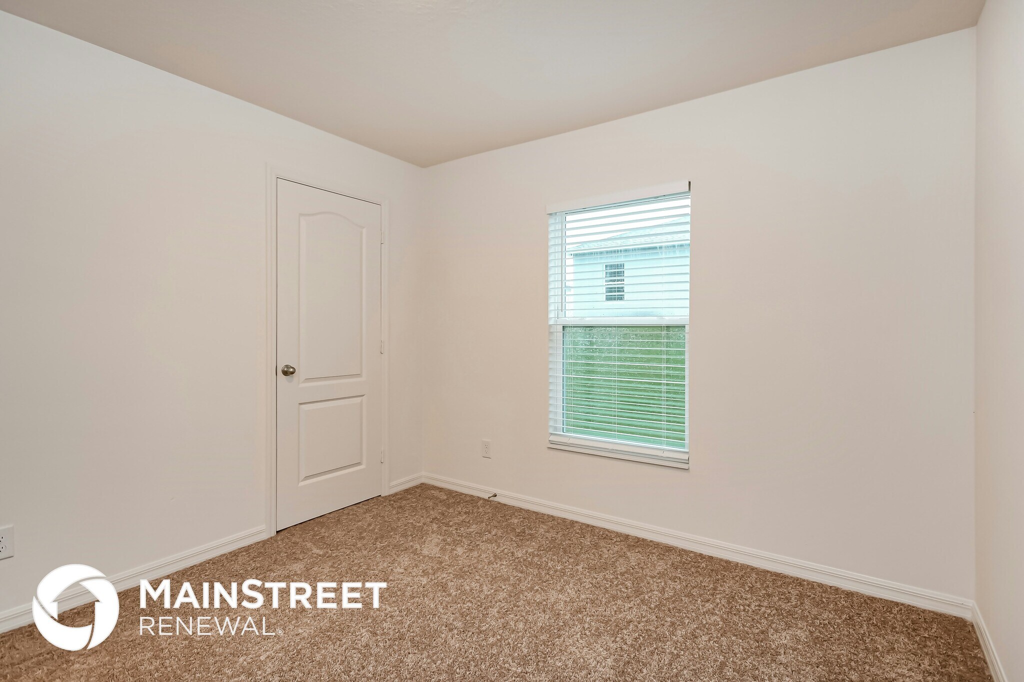 Building Photo - 2006 Maple Ln