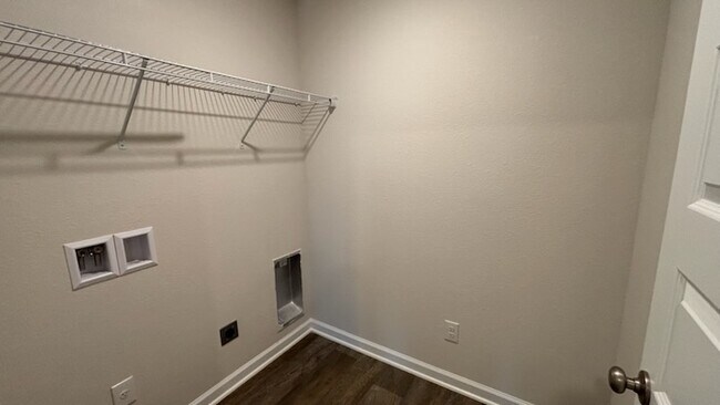 Building Photo - 11426 Elemis Dr