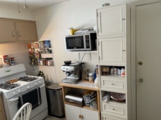 Building Photo - 4264 W Nelson St