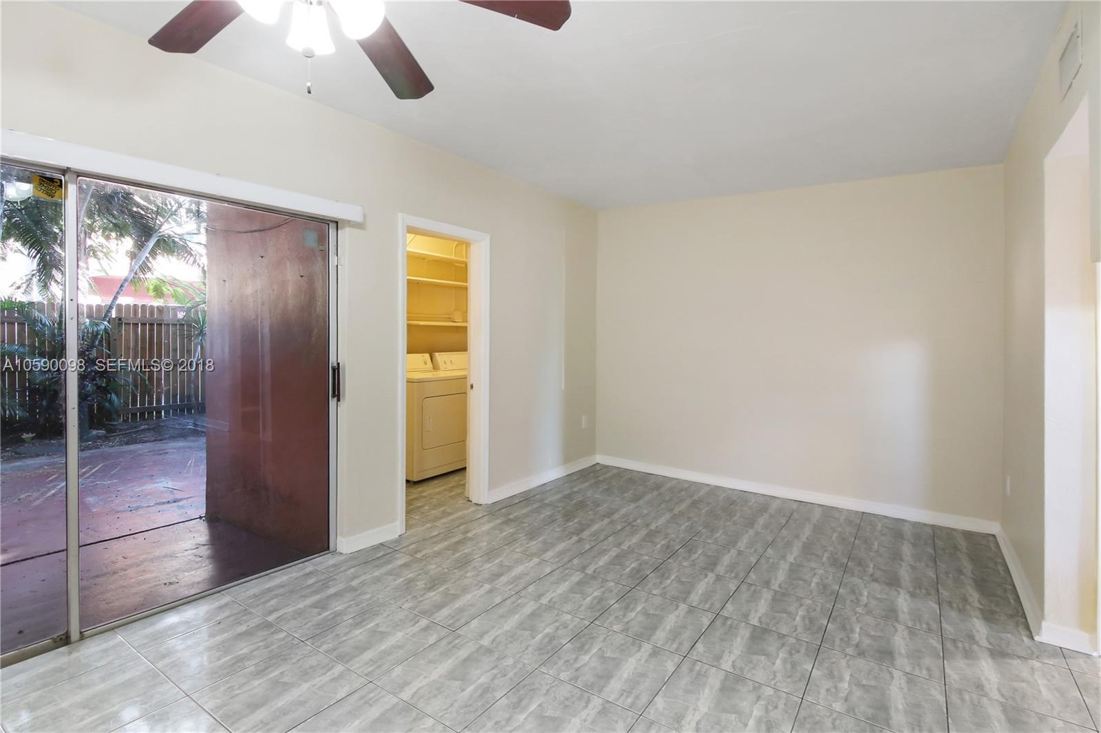 Building Photo - 270 NE 142nd St