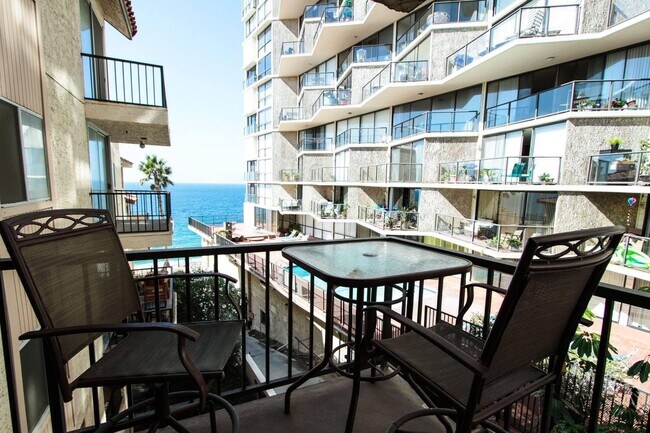 Daytime view! - 535 Esplanade