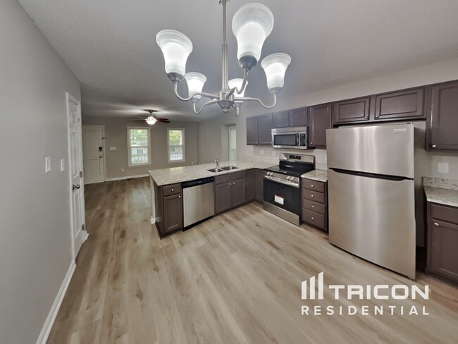 Building Photo - 1413 Amber Acres Ln