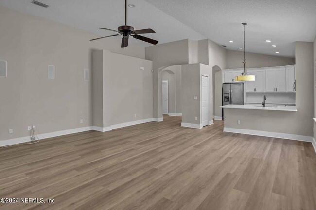 Building Photo - 1816 Cross Pointe Way