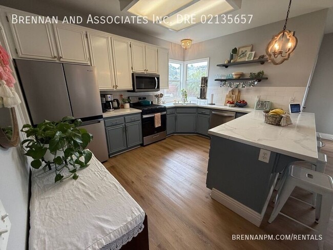 Building Photo - 1415 Granite Hills Dr
