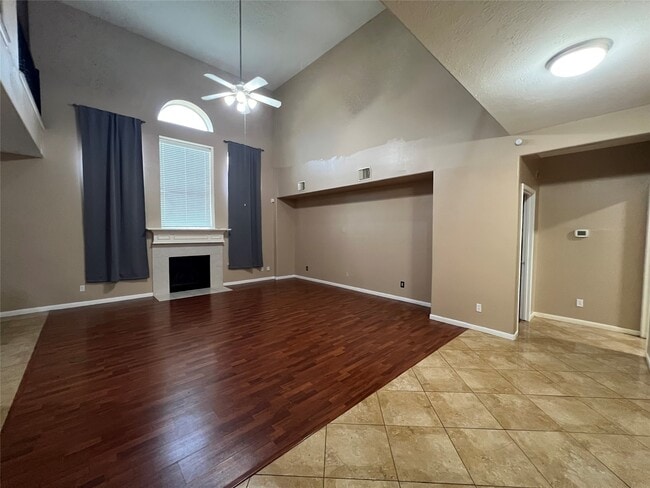 Building Photo - 21050 Florette Ln