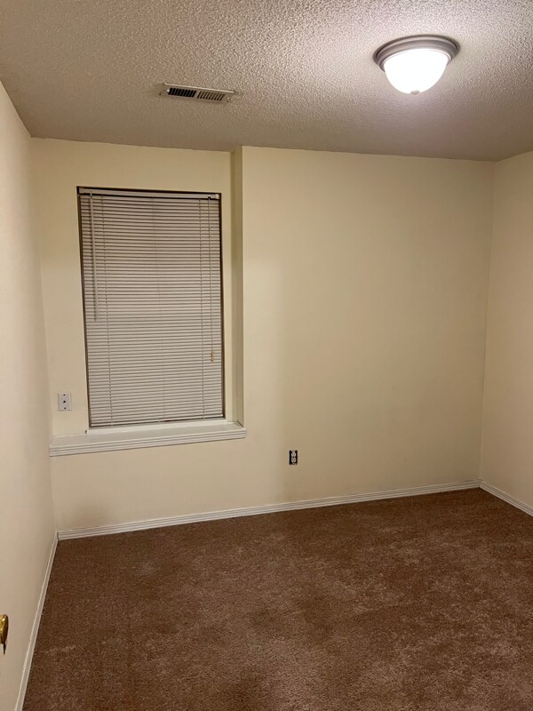 Building Photo - 9934 E Kinkaid Cir