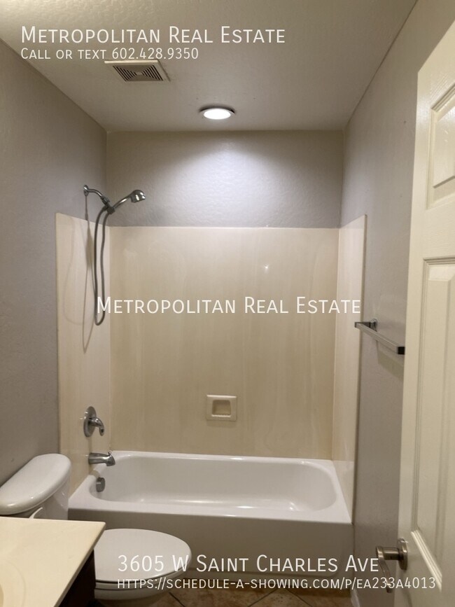 Building Photo - 3605 W St Charles Ave