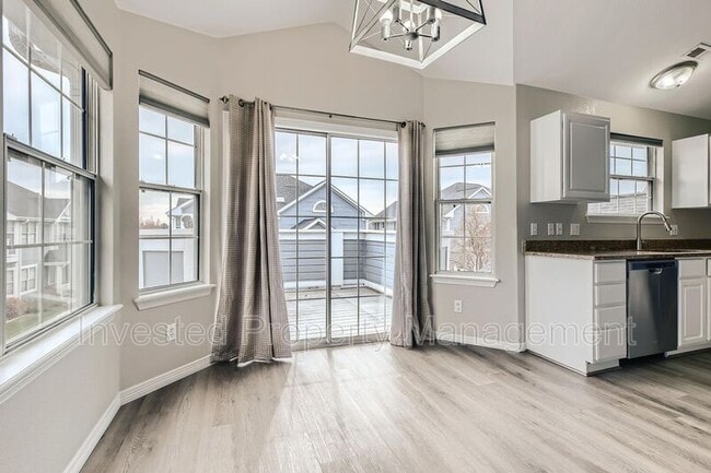 Building Photo - 4901 S Ammons St