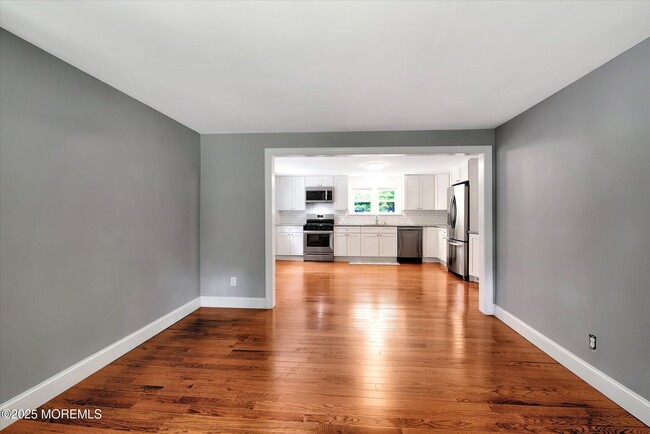 Building Photo - 88 Dutch Lane Rd