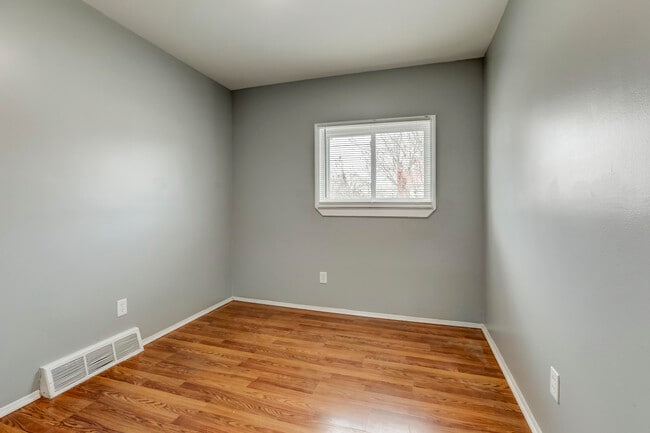 Building Photo - 7228 Chalmers Ave