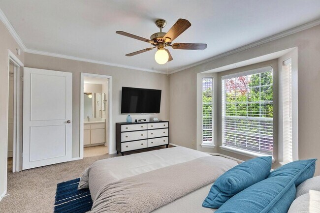 Building Photo - 7920 Rockwood Ln