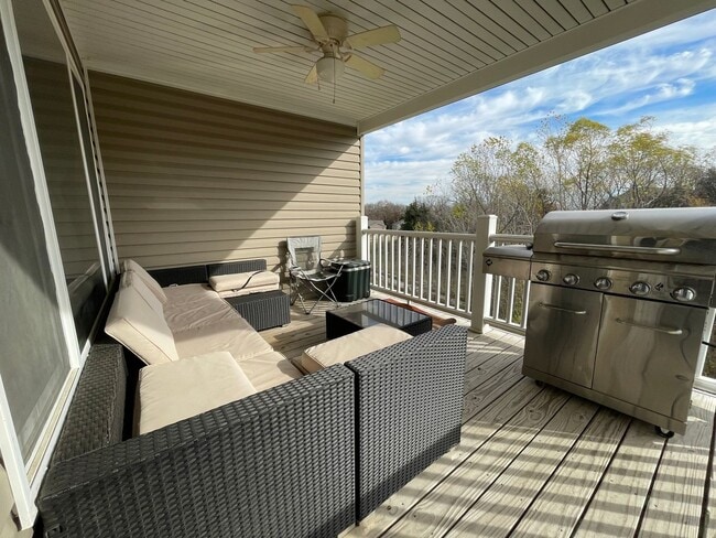 Building Photo - West Side Townhome - Close to Ft. Riley - ...