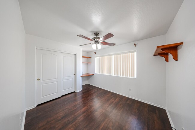 Building Photo - RV GATE! Lovely 4 bedroom, 3 bathroom home...