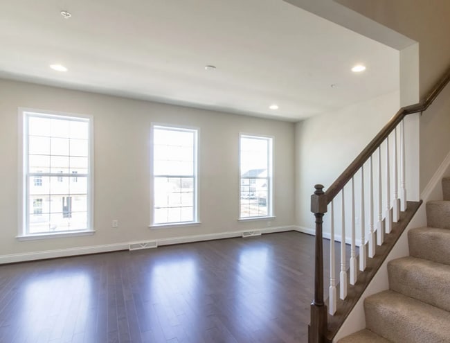 Building Photo - Belmont Development