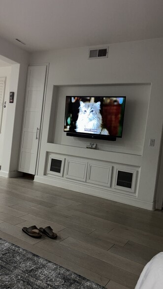 Building Photo - 2540 Corbel Way