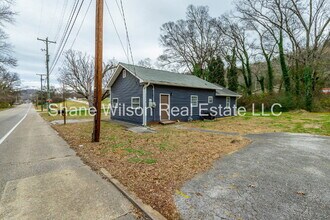 Building Photo - "Charming 3-Bedroom Retreat with 1050 Sq. Ft. of Cozy Living in Chattanooga!"