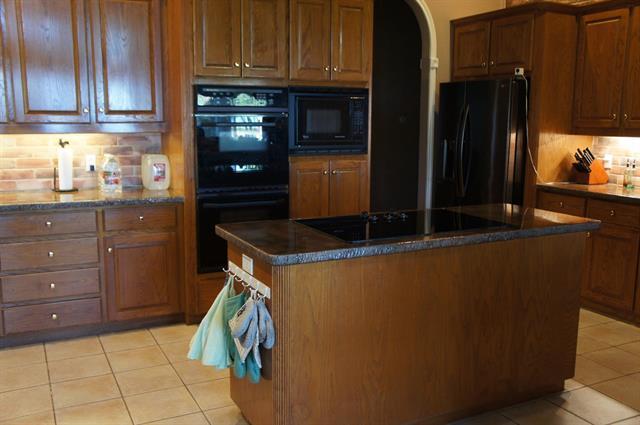 Building Photo - 355 Beachside Dr