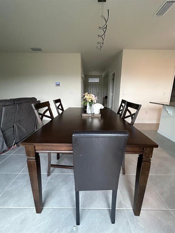 Building Photo - 3841 Royal Azalea Wy