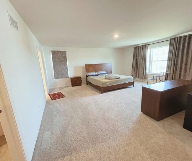 Building Photo - 1835 Coralito Ln