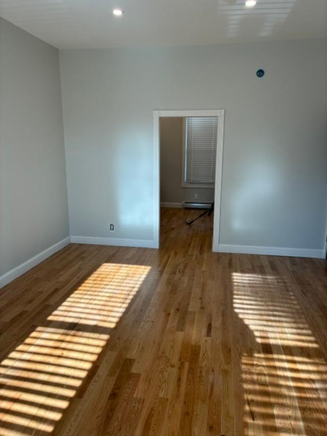 Building Photo - 706 Beech St