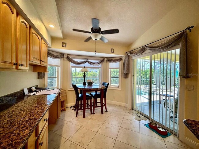 Building Photo - 24508 Saragossa Ln