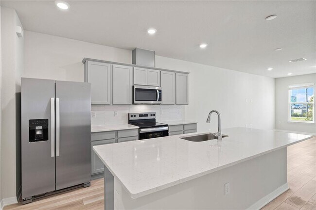 Building Photo - 6373 Breeze Filled Ln