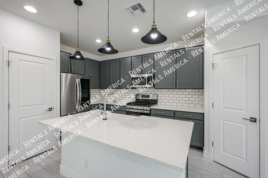Building Photo - 1656 S 83rd Way